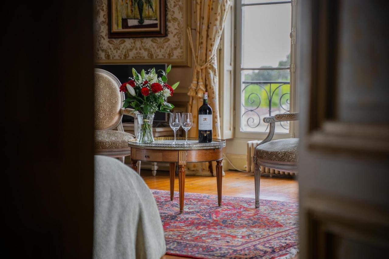 Chateau Pape Clement Pessac Exterior photo